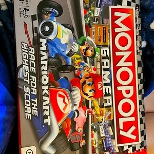 MarioKart Monopoly race for the highest score game